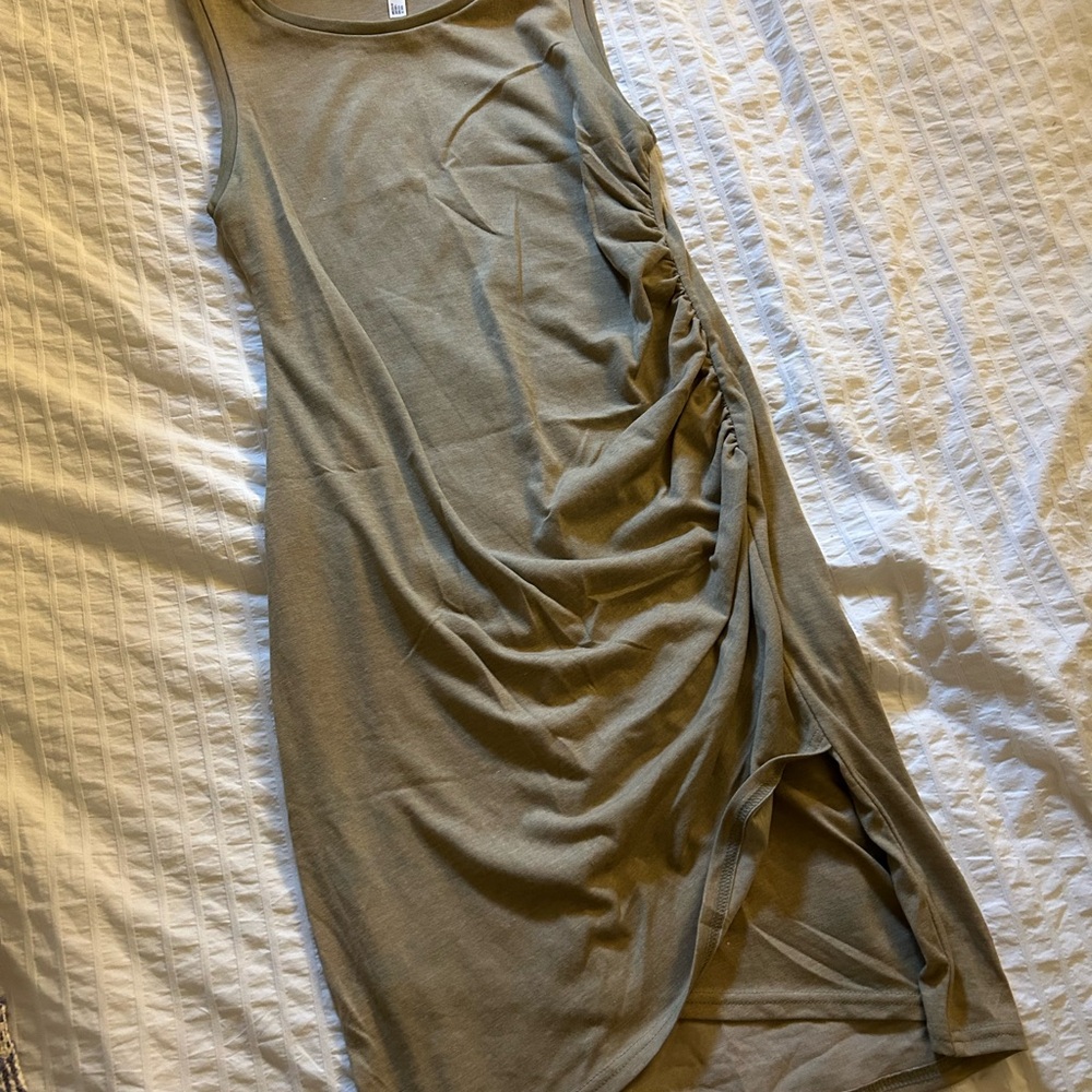 Leith Olive Green Sleeveless Dress